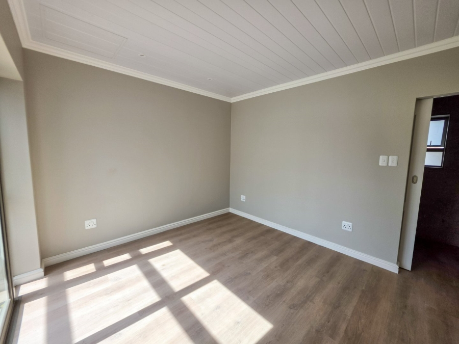 1 Bedroom Property for Sale in Stilbaai Western Cape